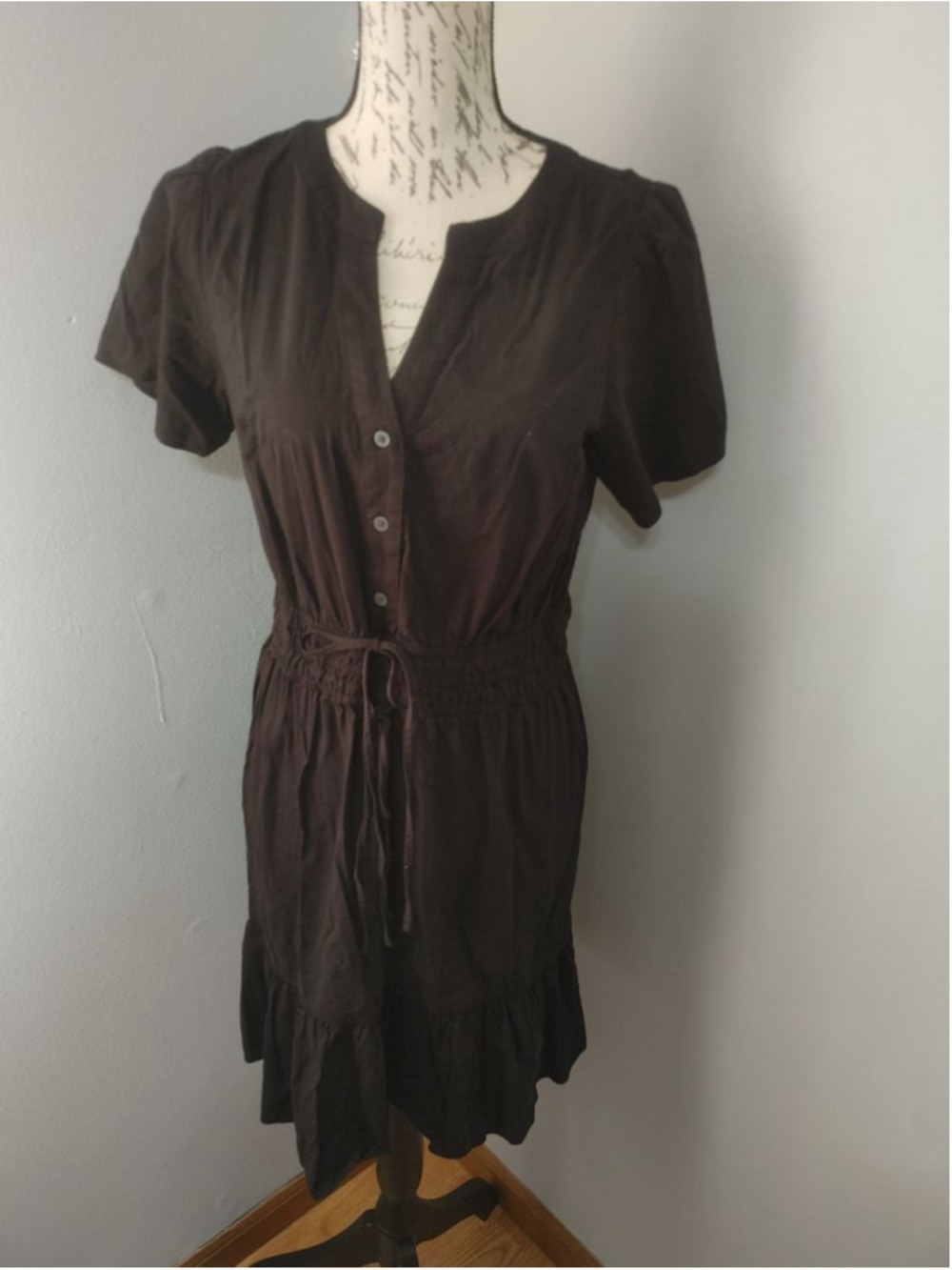 Women's LOFT Black Short Sleeve Button Split V Neck Front Smocked Waist Dress M